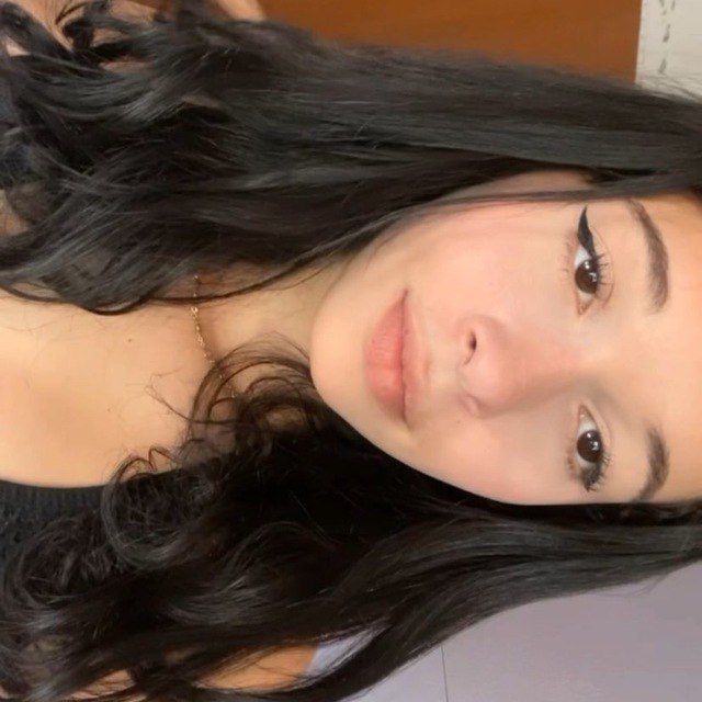 Bruna Caroline